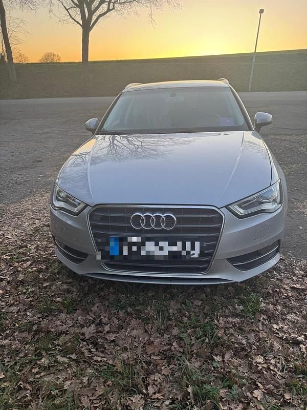 Gebraucht Audi A3 Sportback 184 PS (135 kW) 2015 Silber Kleinwagen