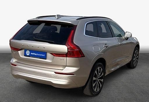 Gebraucht Volvo XC60 Core 197 PS (144 kW) 2024 Silber SUV