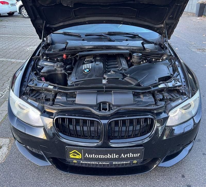 Gebraucht BMW 325 M Sport 218 PS (160 kW) 2011 Schwarz Coupé