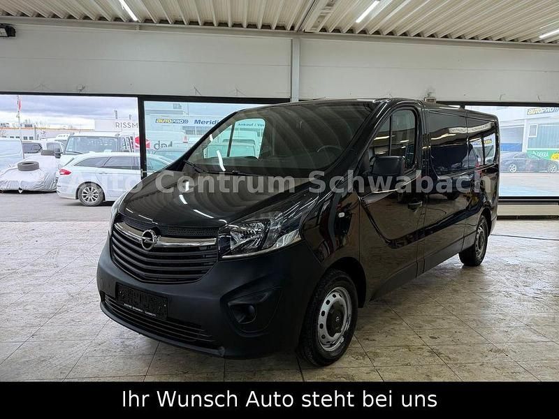 Gebraucht Opel Vivaro 121 PS (88 kW) 2019 Schwarz Van / Kleinbus