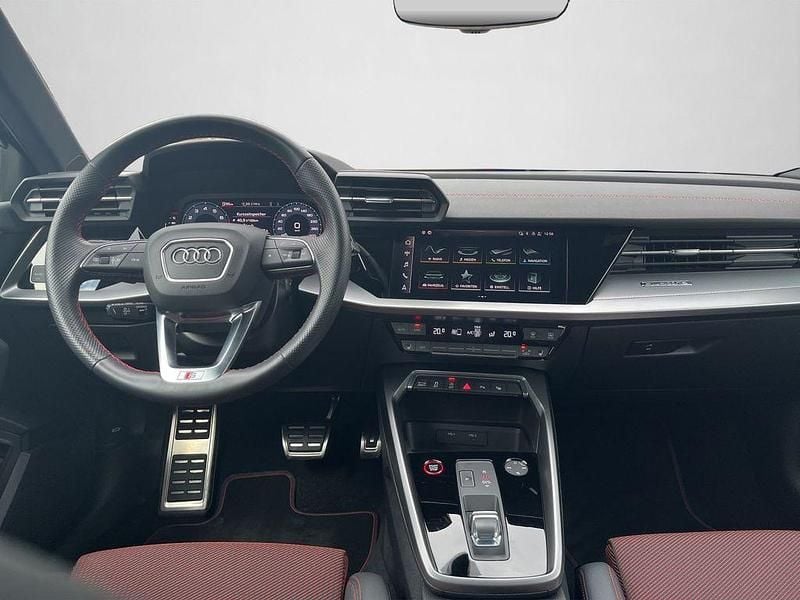 Gebraucht Audi S3 Comfort 310 PS (228 kW) 2022 Navarrablau metallic (metallic) Limousine