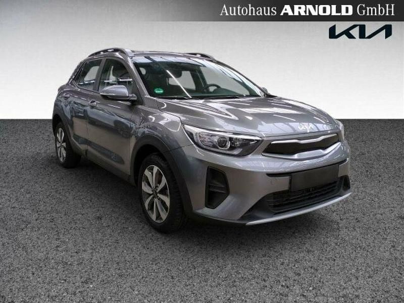Gebraucht Kia Stonic Vision 101 PS (74 kW) 2024 Astrograu (metallic) SUV