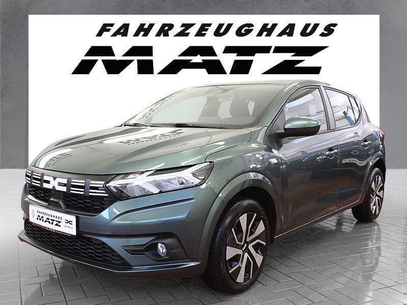 Grün Neu 2025 Dacia Sandero Expression Kleinwagen | 17.695 € (Fairer Preis) - Bild 1/4