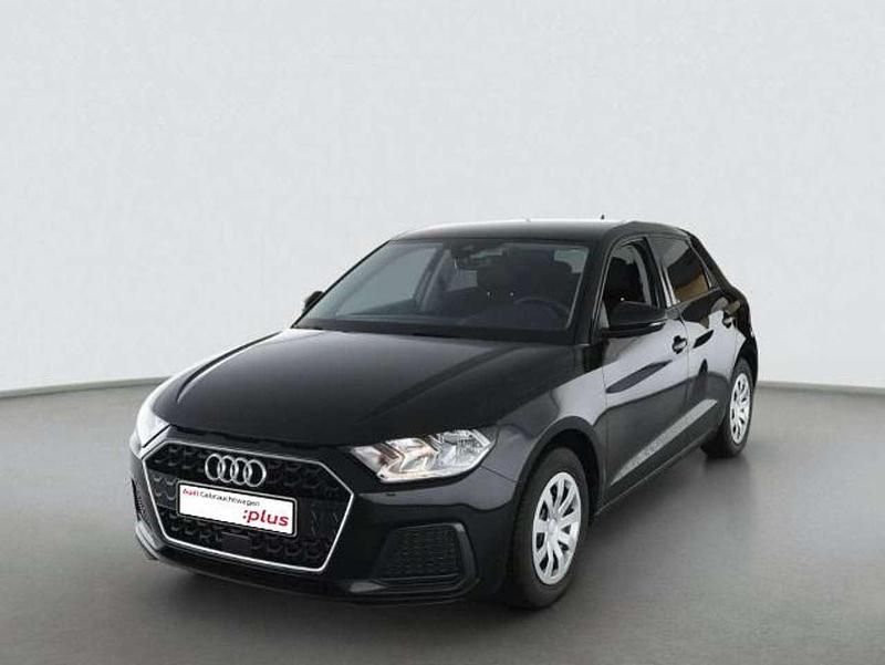 Gebraucht Audi A1 116 PS (85 kW) 2025 Mythosschwarz metallic SUV