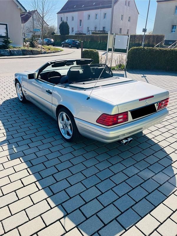 Gebraucht Mercedes SL320 231 PS (169 kW) 1996 Silber Cabrio
