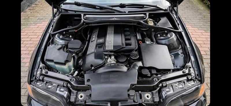 Gebraucht BMW 323 174 PS (127 kW) 2002 Schwarz Limousine