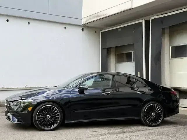 Gebraucht Mercedes CLA200 AMG 177 PS (130 kW) 2025 Schwarz Coupé