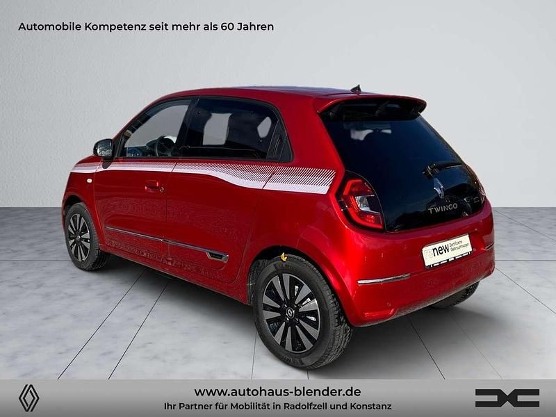 Gebraucht Renault Twingo Techno 60 kW (82 PS) 2023 Dezirrot metallic Kleinwagen