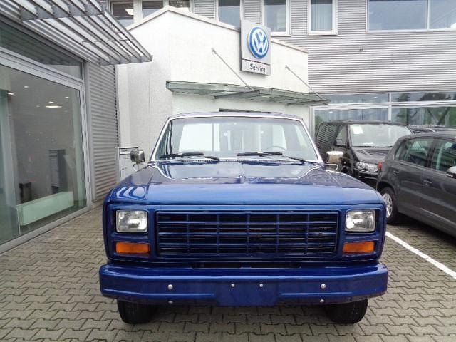 Gebraucht Ford F100 126 PS (92 kW) 1982 Blau metallic Pickup