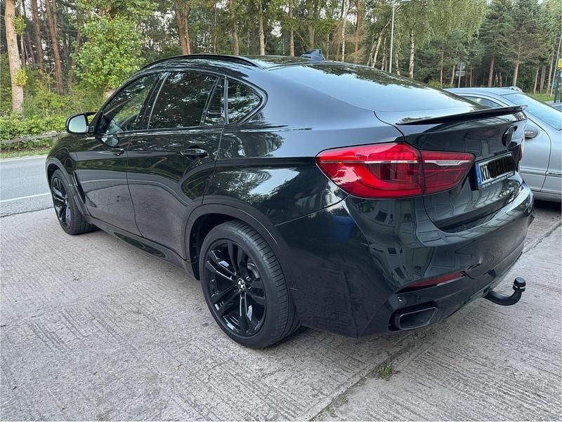 Gebraucht BMW X6 M50 381 PS (280 kW) 2015 Schwarz SUV