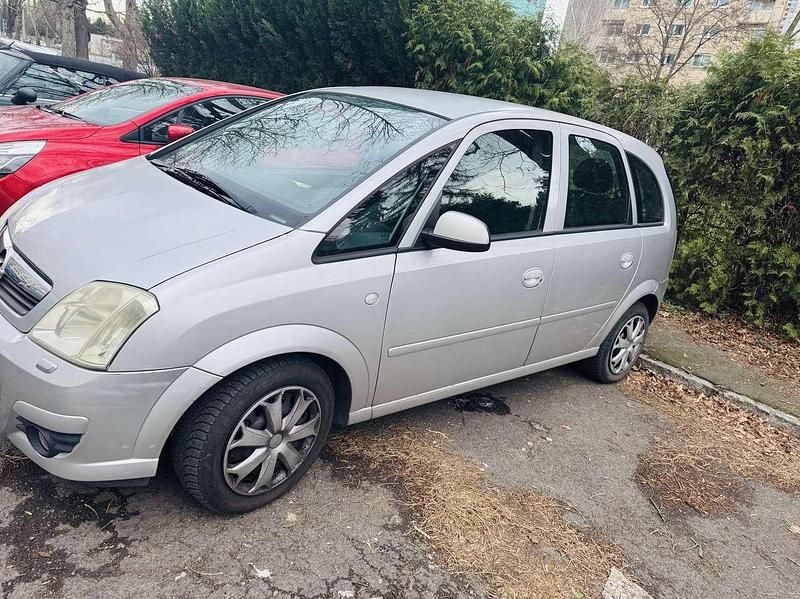 Second-hand Opel Adam 143 CP (105 kW) 2006