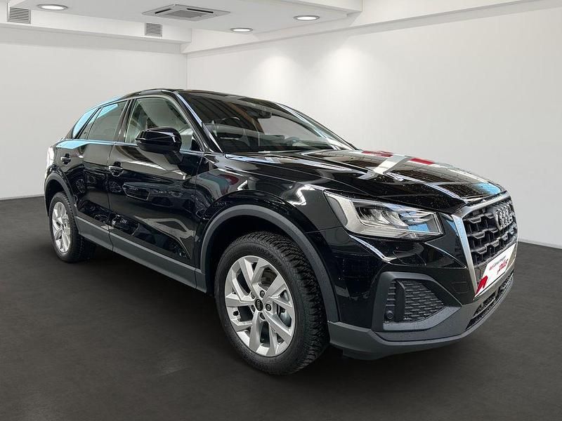 Neu Audi Q2 150 PS (110 kW) 2026 Schwarz SUV