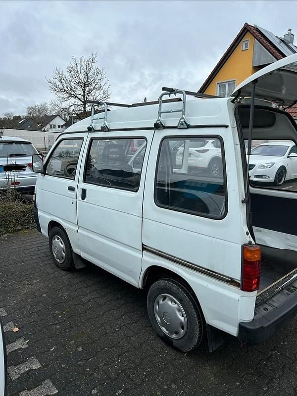 Gebraucht Piaggio Porter 65 PS (47 kW) 2012 Weiß Van / Kleinbus