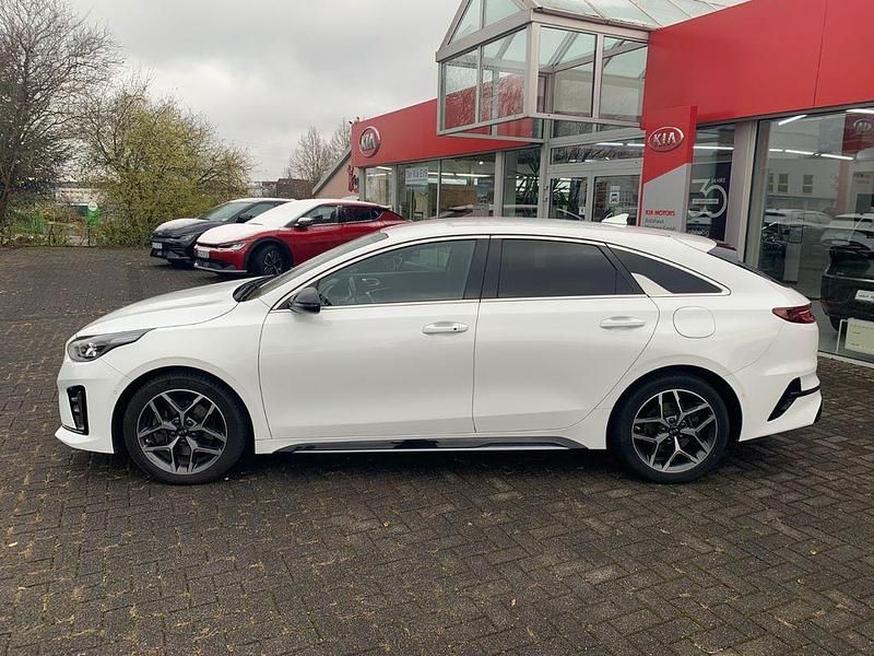 Gebraucht Kia ProCeed GT-Line 136 PS (100 kW) 2020 Weiß Limousine