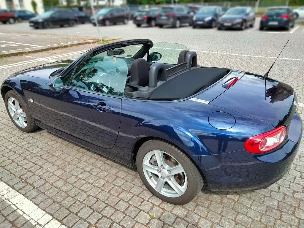 Gebraucht Mazda MX5 126 PS (92 kW) 2012 Blau Cabrio