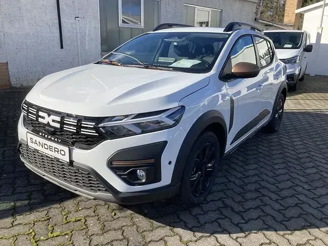 Neu Dacia Sandero Extreme 110 PS (80 kW) 2026 Weiß grau Limousine