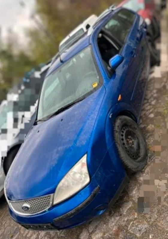 Gebraucht Ford Mondeo 125 PS (91 kW) 2003 Blau Kombi