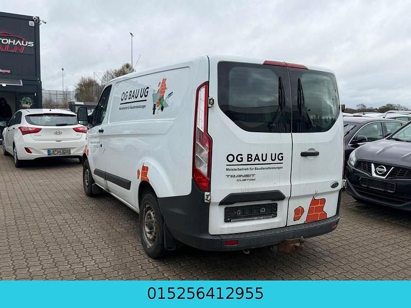 Gebraucht Ford Transit Custom 105 PS (77 kW) 2017 Weiß Van / Kleinbus