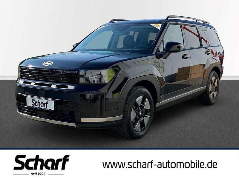 Schwarz Neu 2025 Hyundai Santa Fe Intro Edition SUV | 55.990 € - Bild 1/3