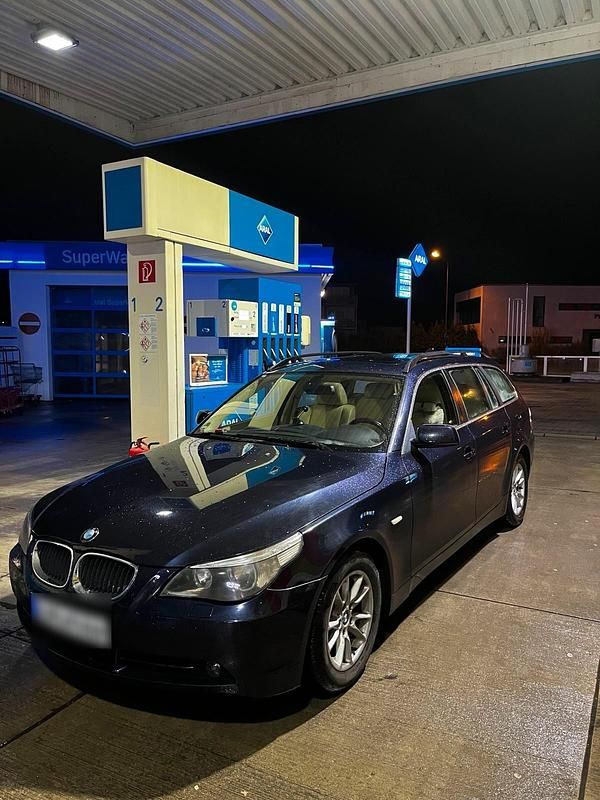Gebraucht BMW 525 218 PS (160 kW) 2005 Schwarz Kombi
