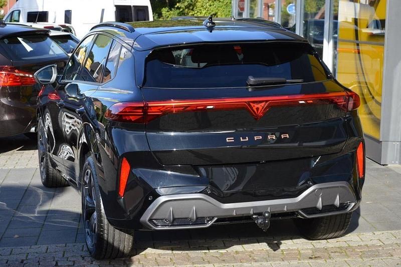 Gebraucht Cupra Terramar VZ 265 PS (194 kW) 2025 Midnight schwarz SUV