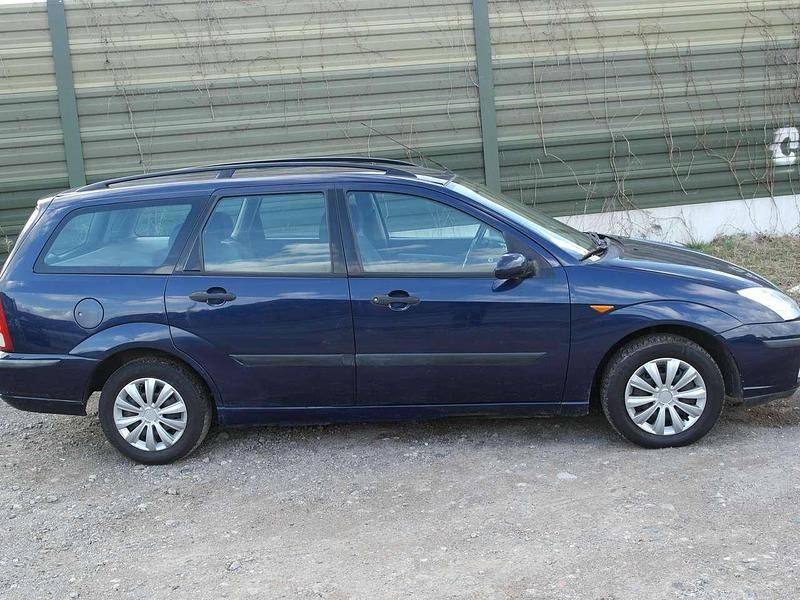 Gebraucht Ford Focus 101 PS (74 kW) 2001 Other Kombi