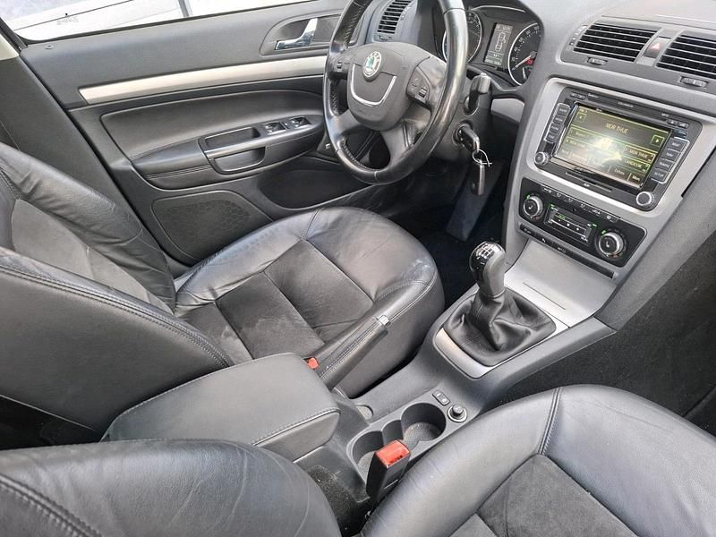 Gebraucht Skoda Octavia 140 PS (102 kW) 2010 Kombi