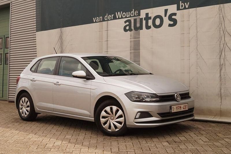 Gebraucht VW Polo Trendline 95 PS (69 kW) 2020 Grau Limousine