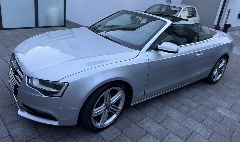 Silber Gebraucht 2012 Audi A5 Cabriolet Cabrio | 9.950 € (Fairer Preis) - Bild 1/4