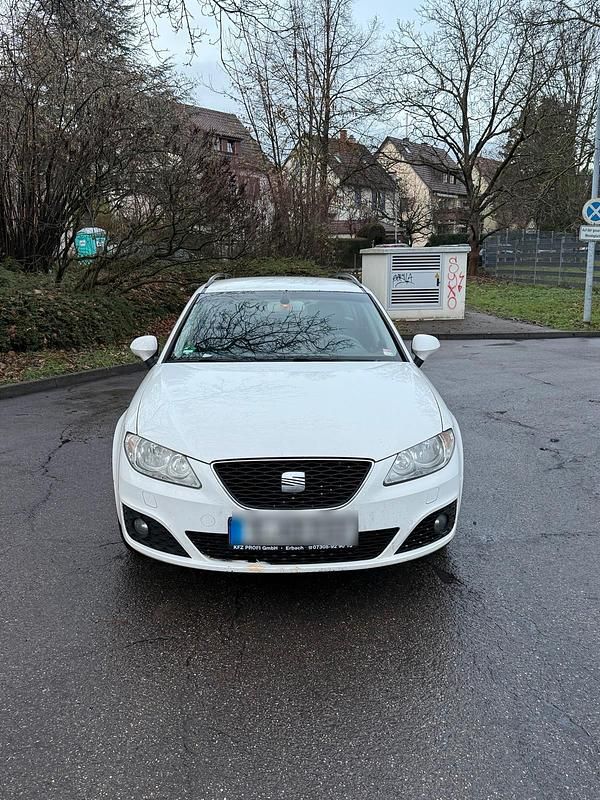 Weiß Gebraucht 2013 Seat Exeo Kombi | 3.000 € (Fairer Preis) - Bild 1/4