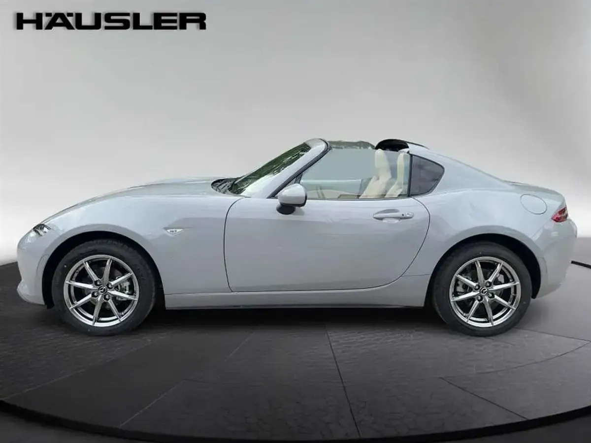 Neu Mazda MX5 Kazari 132 PS (97 kW) 2025 Beige Cabrio