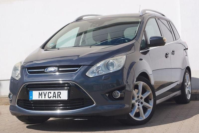 Grau Gebraucht 2014 Ford Grand C-Max Titanium Van / Kleinbus | 7.499 € (Fairer Preis) - Bild 1/4