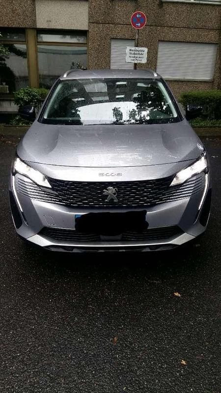 Gebraucht 2023 Peugeot 5008 GT Van / Kleinbus | 29.999 € (Fairer Preis) - Bild 1/4