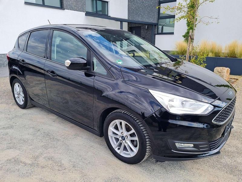 Gebraucht Ford C-MAX 125 PS (91 kW) 2019 Schwarz Van / Kleinbus