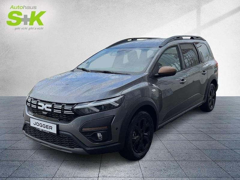 Neu Dacia Jogger Extreme 111 PS (81 kW) 2025 Dolomitgrau (grau) Van / Kleinbus