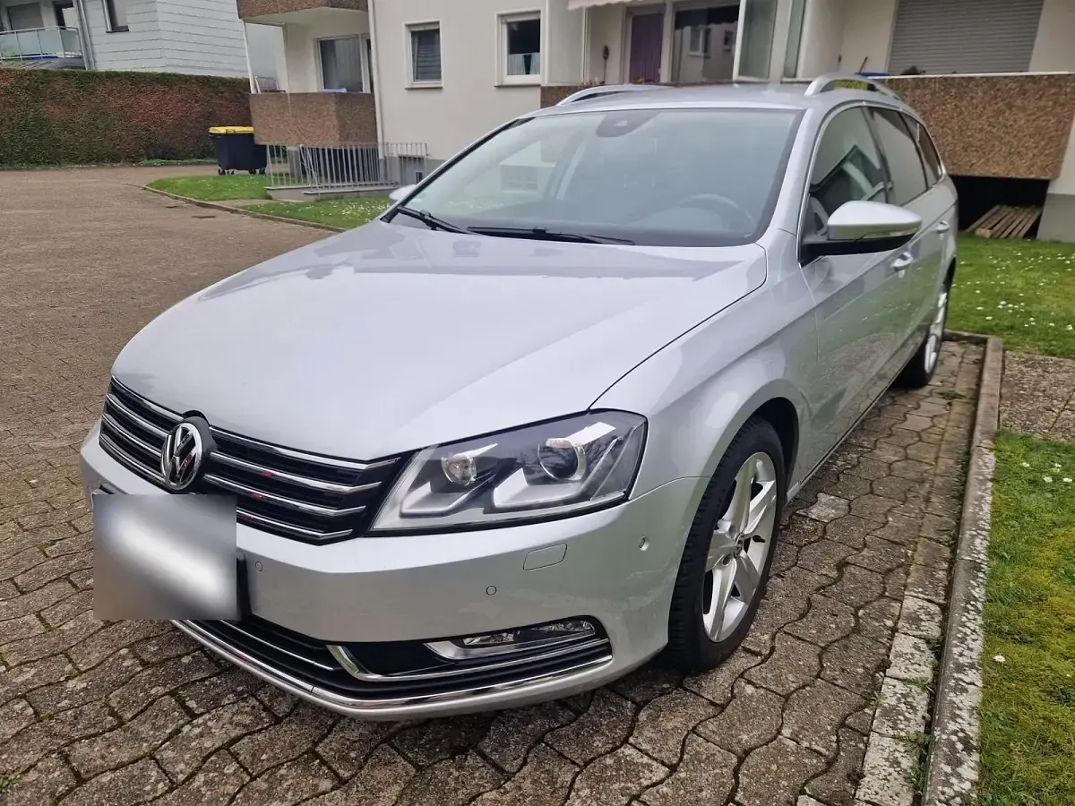 Gebraucht VW Passat 177 PS (130 kW) 2014 Silber Kombi