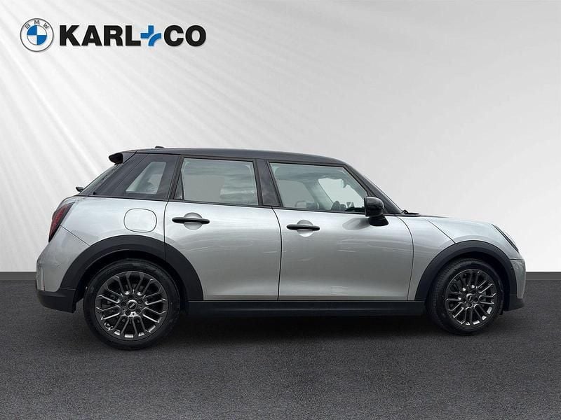 Gebraucht Mini Cooper Classic 114 kW (156 PS) 2025 Silber Kleinwagen