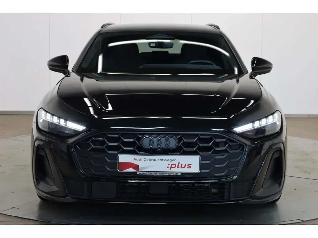 Gebraucht Audi A5 S-Line 367 PS (269 kW) 2025 Mythosschwarz metallic Kombi