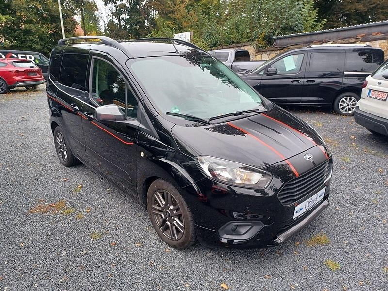 Używany Ford Transit Sport 101 KM (74 kW) 2021 Czarny Minivan