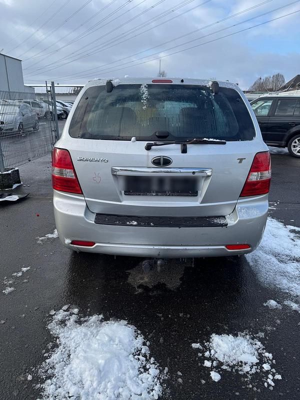 Gebraucht Kia Sorento 170 PS (125 kW) 2008 Grau SUV