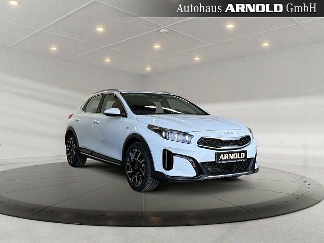 Neu Kia XCeed Vision 140 PS (102 kW) 2025 Weiß (carraraweiß) SUV