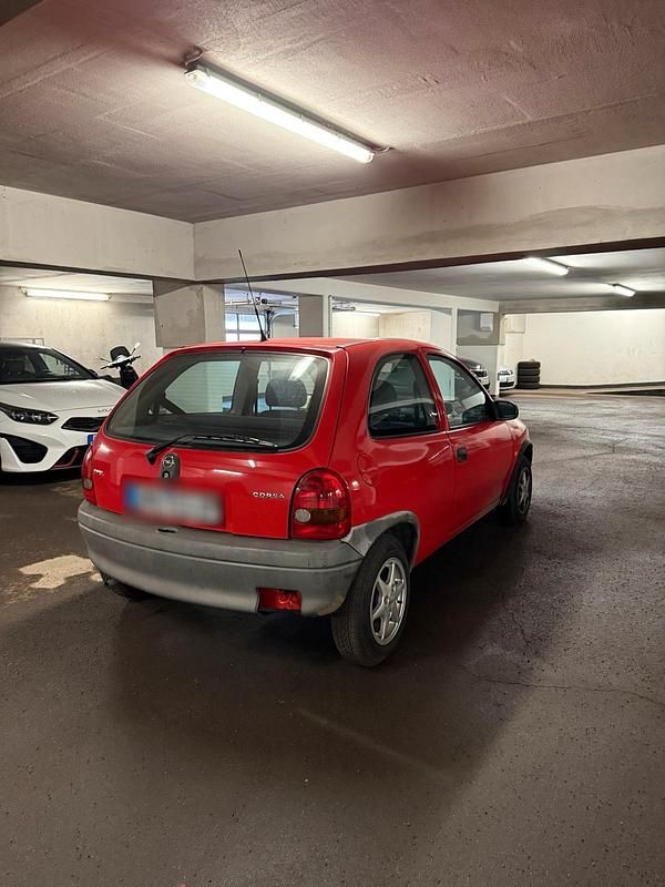 Gebraucht Opel Corsa 45 PS (33 kW) 1997 Rot Kleinwagen