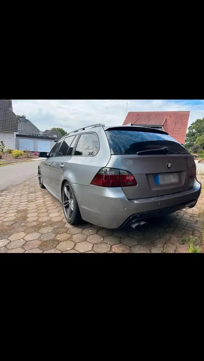 Gebraucht BMW 545 333 PS (244 kW) 2004 Grau Kombi