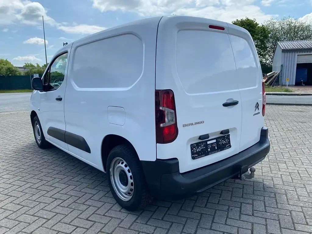 Gebraucht Citroën Berlingo 110 PS (80 kW) 2019 Weiß Van / Kleinbus