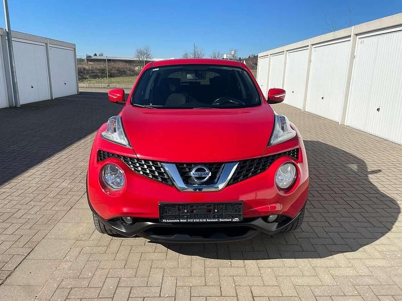 Red (s) Gebraucht 2017 Nissan Juke Acenta SUV | 8.399 € (Fairer Preis) - Bild 1/4