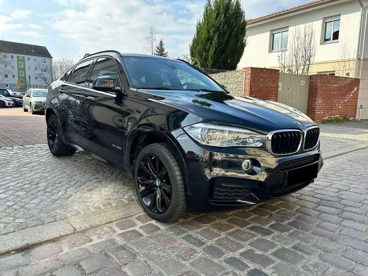 Gebraucht BMW X6 M Sport 258 PS (189 kW) 2017 Black sapphire metallic SUV