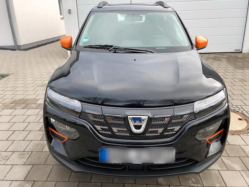 Usata Dacia Spring Comfort Plus 2022 Nero Utilitaria