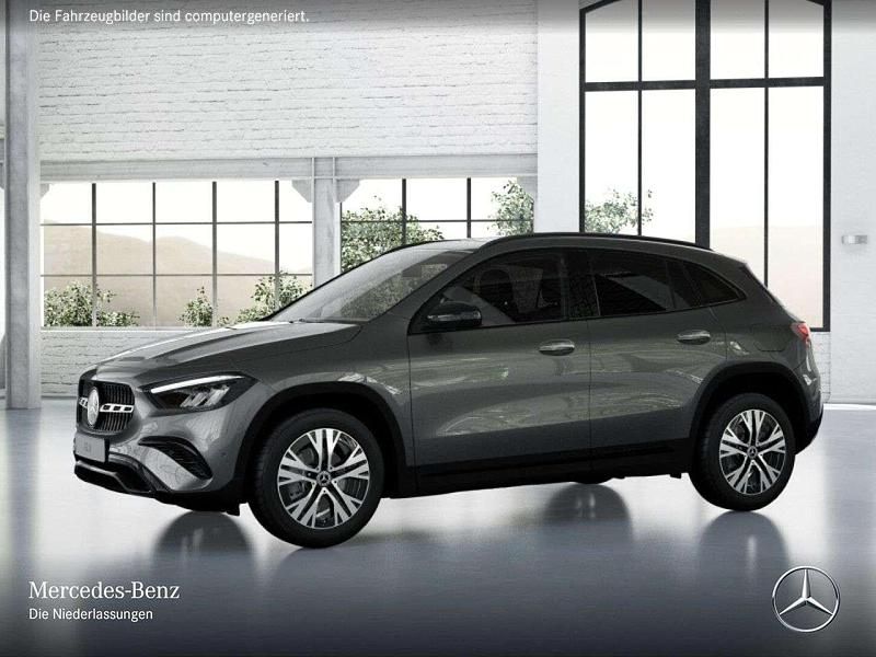 Gebraucht Mercedes GLA200 Progressive 163 PS (119 kW) 2024 Grau SUV