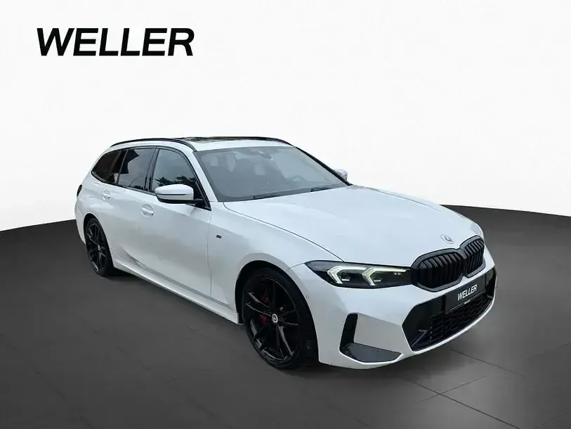 Gebraucht BMW 320 M Sport 190 PS (139 kW) 2023 Mineralweiß (weiß) Kombi