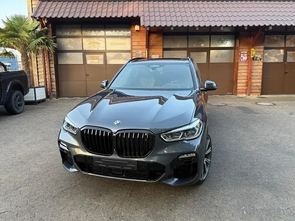 Gebraucht BMW X5 M50 Performance 530 PS (389 kW) 2021 Grau SUV